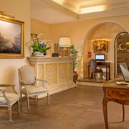 Hotel Mozart 4*
