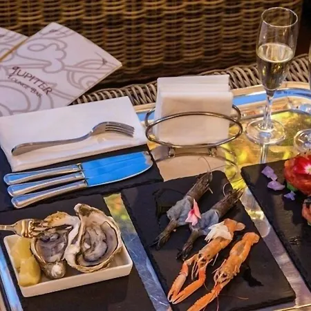 Mozart Hotel 4*