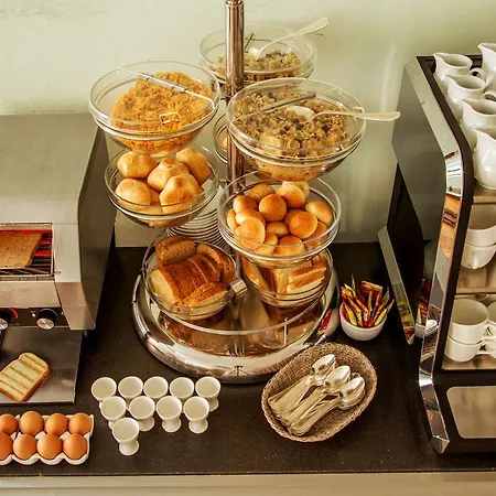 Otel Mozart 4*