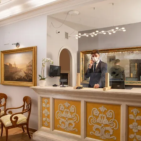 Hotel Mozart Rome