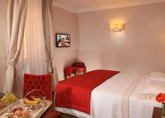 Mozart Hotel 4*